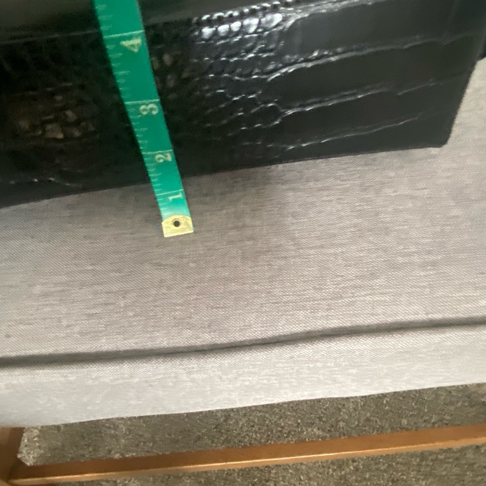 Aldo Black Crocodile-Embossed Shoulder Bag - Picture 6 of 8